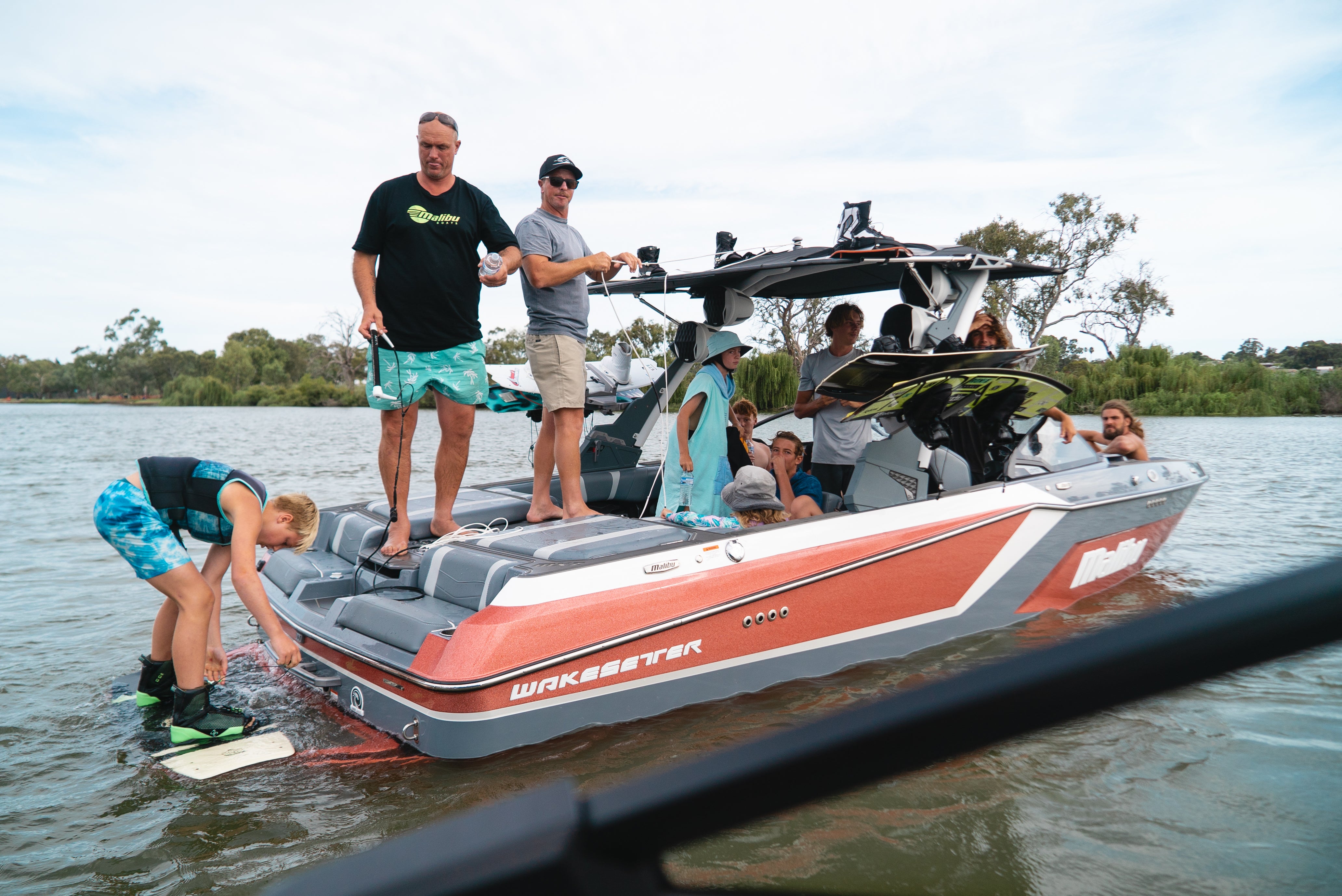 Liquify Rides Ride With the Pros in Oz with La Familia - Liquid Force Wakeboards