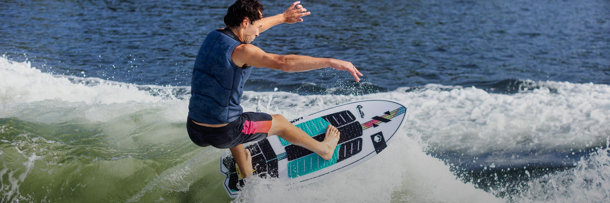 Feel The Pull | Liquid Force Surf‑Style Wakesurf Boards | Carve