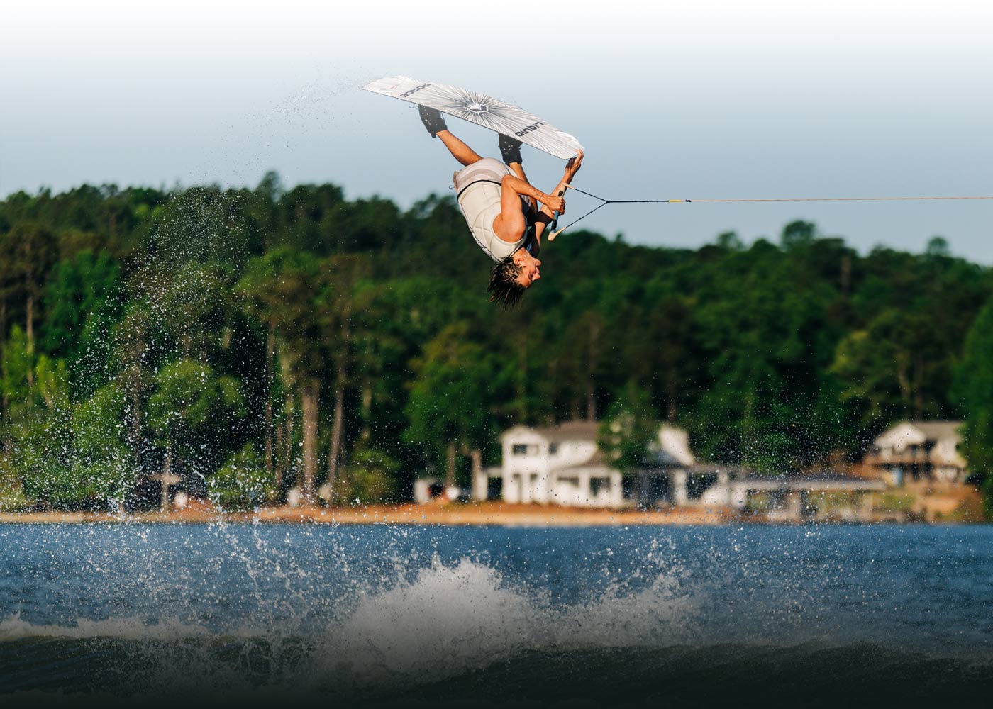 LIQUID FORCE UNITY ウェイクボード（Liquid Force Apex Wakeboard 